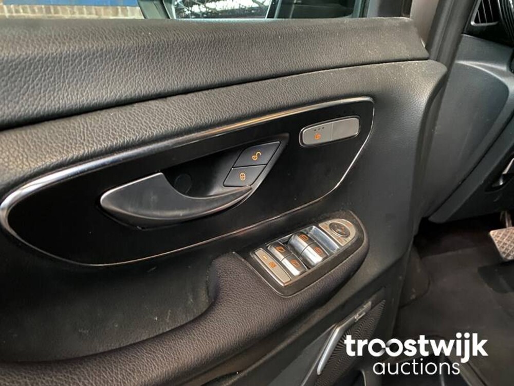 Mercedes-Benz V250 BlueTEC Lang DC V-klasse 190pk 2015, V-678-GH
