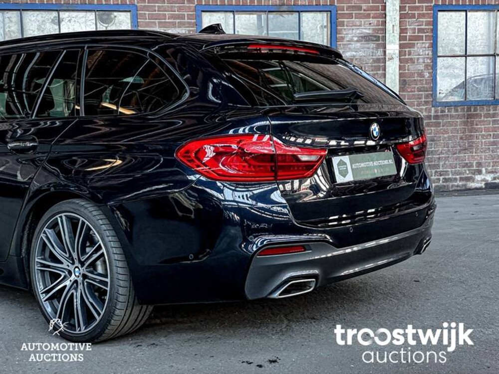 BMW 520d High Executive 5-Serie Touring Auto