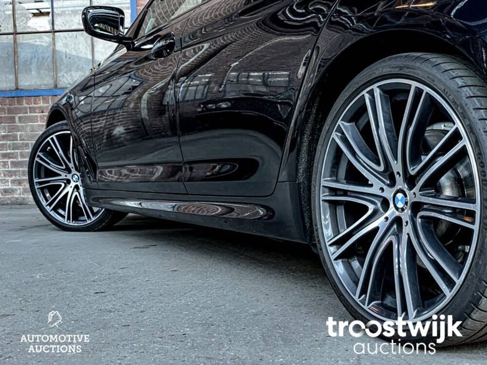 BMW 520d High Executive 5-Serie Touring Auto