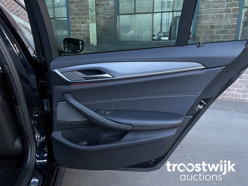 BMW 520d High Executive 5-Serie Touring Auto