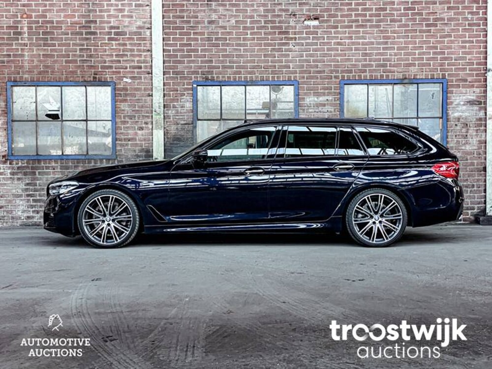 BMW 520d High Executive 5-Serie Touring Auto
