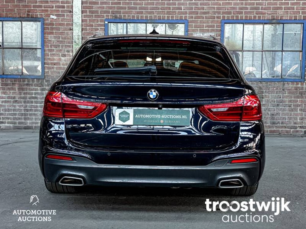 BMW 520d High Executive 5-Serie Touring Auto