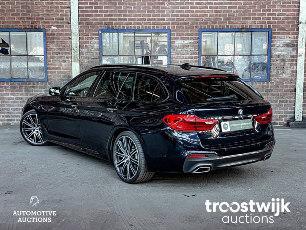 BMW 520d High Executive 5-Serie Touring Auto