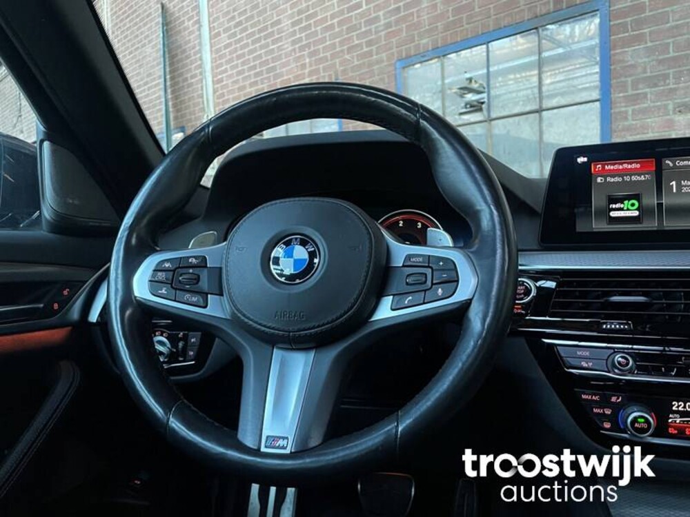 BMW 520d High Executive 5-Serie Touring Auto