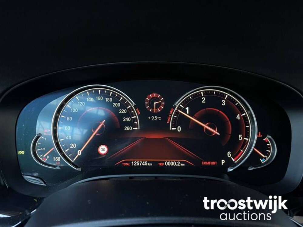 BMW 520d High Executive 5-Serie Touring Auto