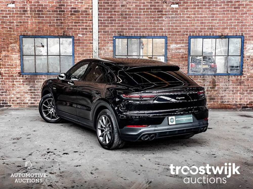 Porsche Cayenne E-Hybrid Coupe 3.0 V6 Auto