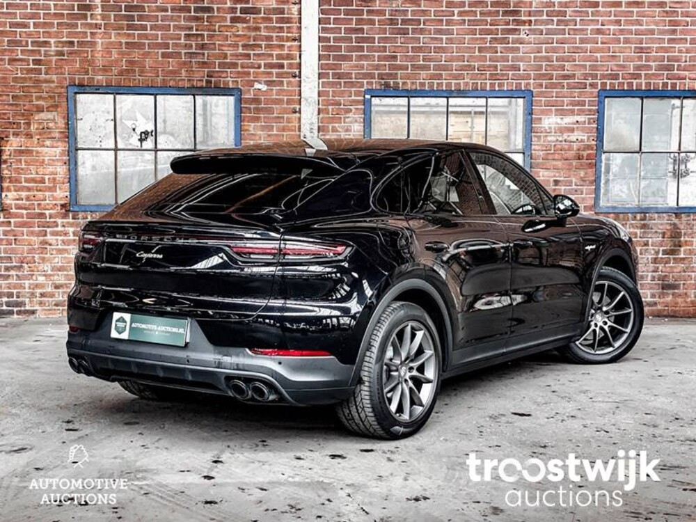 Porsche Cayenne E-Hybrid Coupe 3.0 V6 Auto