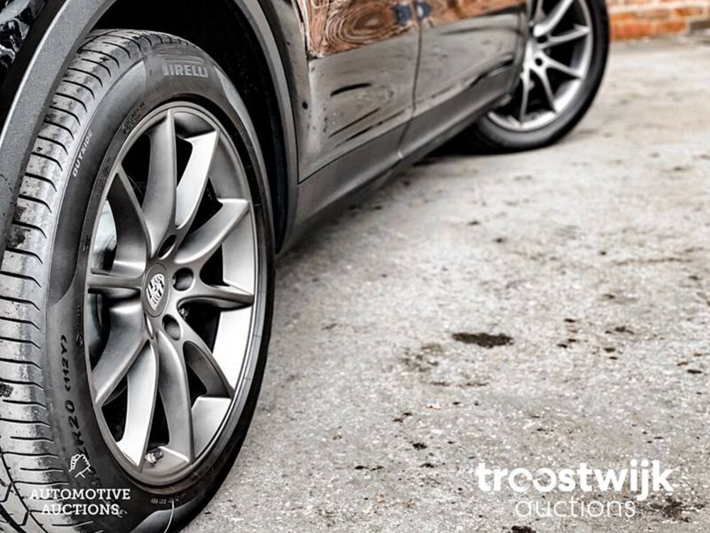 Porsche Cayenne E-Hybrid Coupe 3.0 V6 Auto