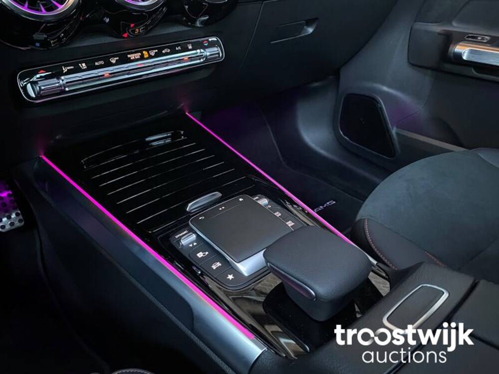 Mercedes-Benz EQB300 AMG 4Matic Auto