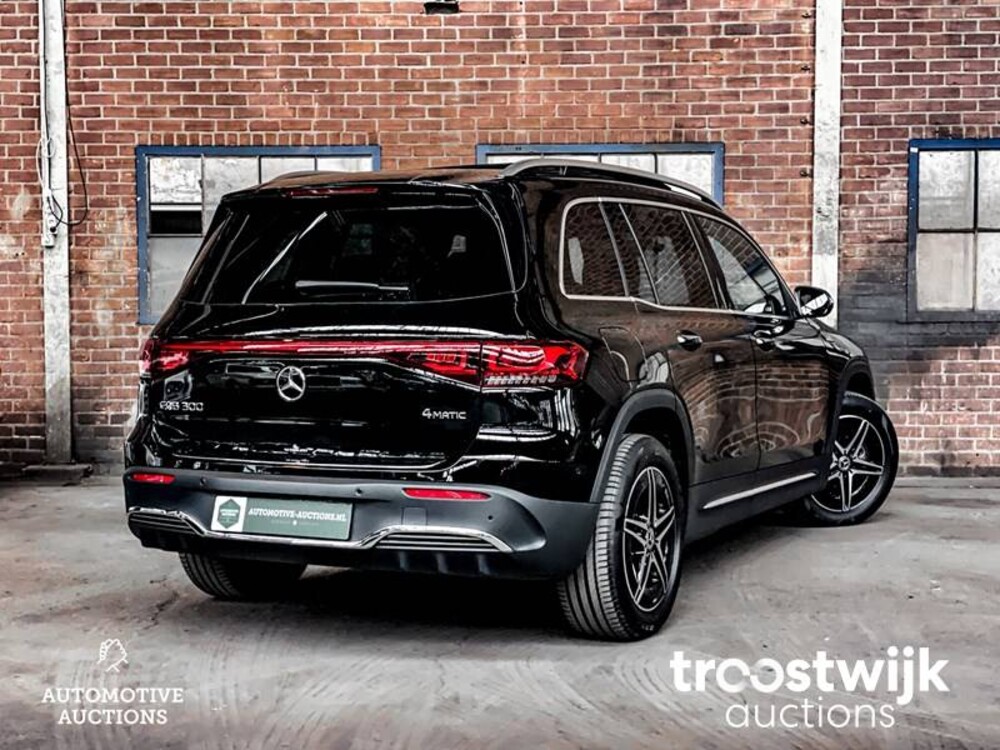 Mercedes-Benz EQB300 AMG 4Matic Auto