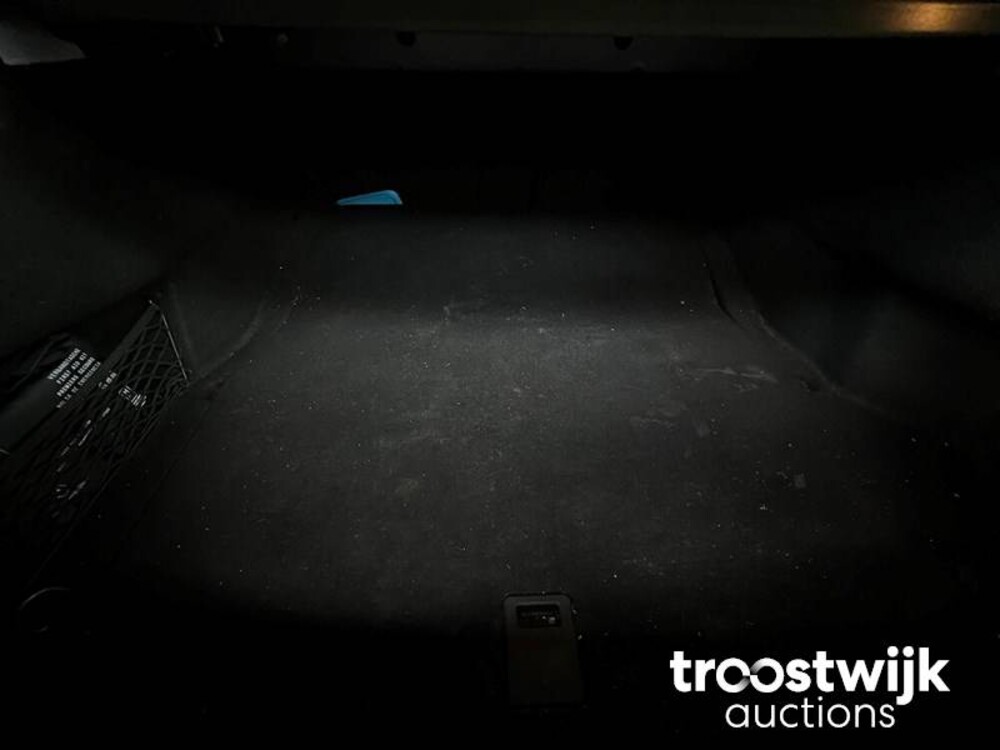 Mercedes-Benz C180 Coupe AMG Premium Plus Auto