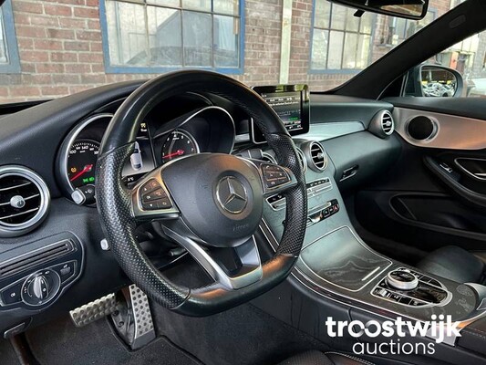 Mercedes-Benz C180 Coupe AMG Premium Plus Car