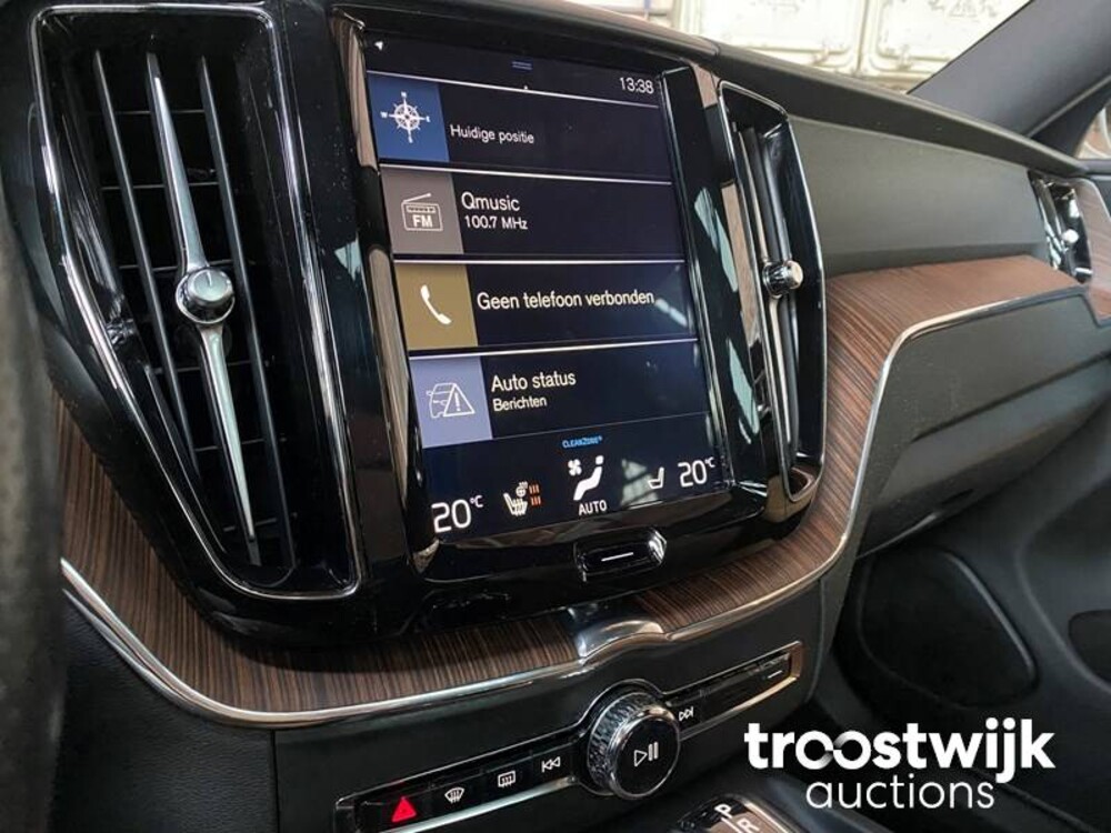 Volvo XC60 D5 2.0 AWD Inscription Auto