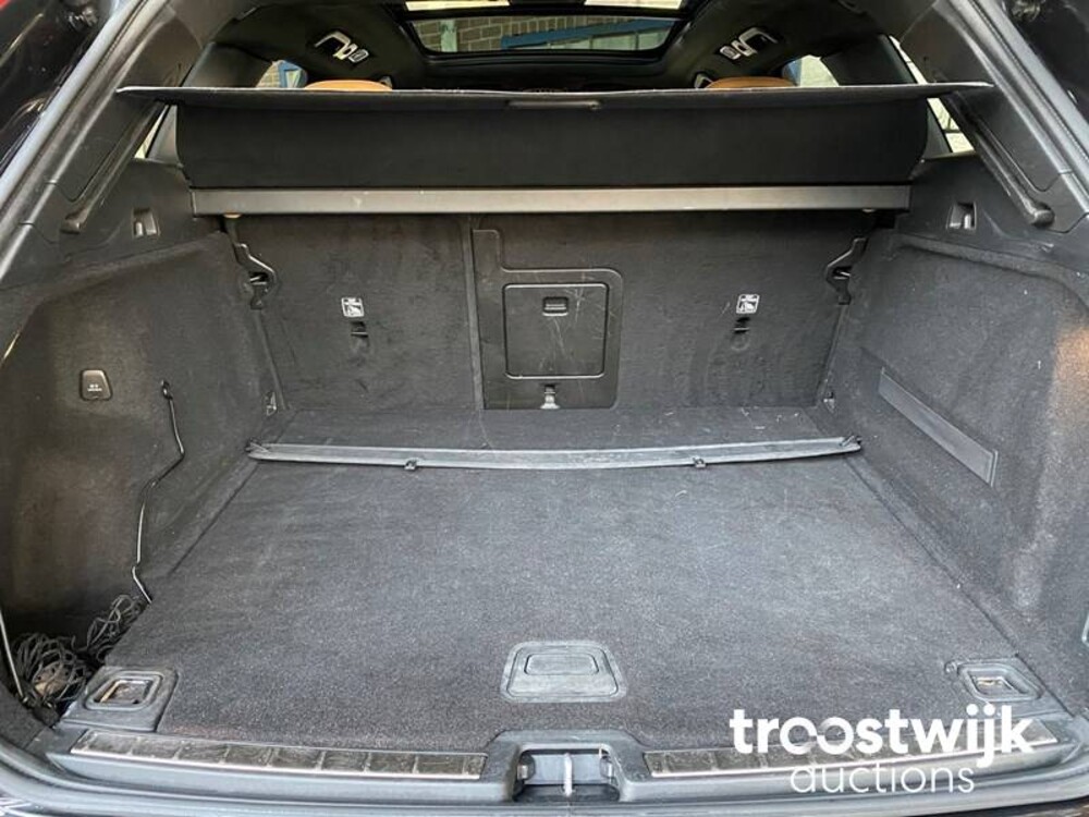 Volvo XC60 D5 2.0 AWD Inscription Auto