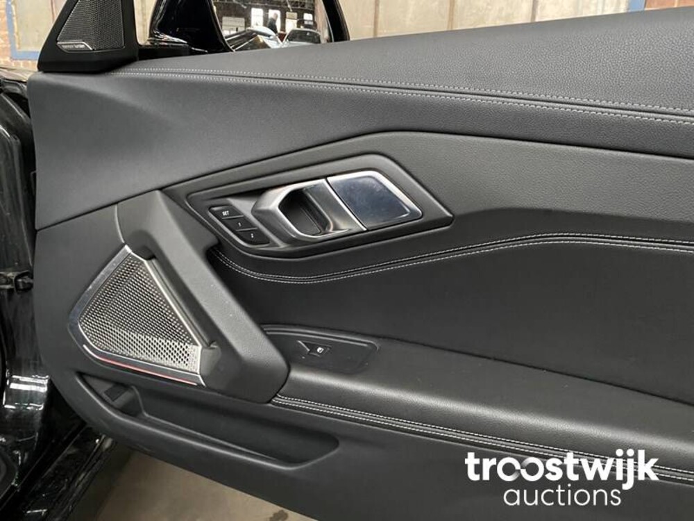 BMW Z4 M40i Roadster First Edition Auto