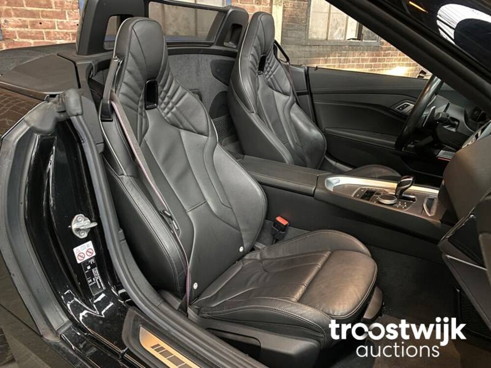 BMW Z4 M40i Roadster First Edition Auto