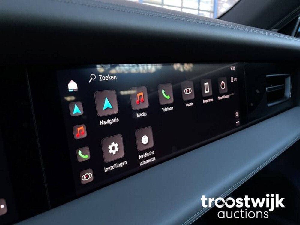 Porsche Taycan 4S Performance 84 kWh Auto