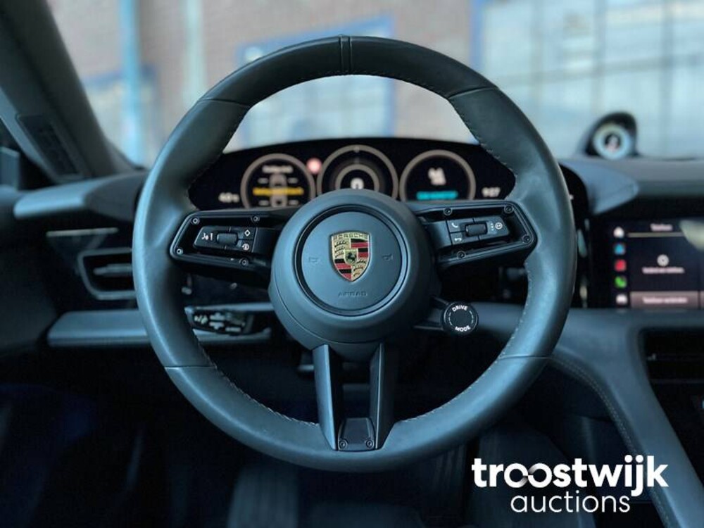 Porsche Taycan 4S Performance 84 kWh Auto