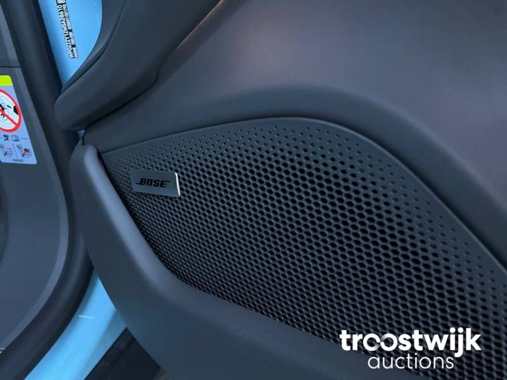 Porsche Taycan 4S Performance 84 kWh Auto