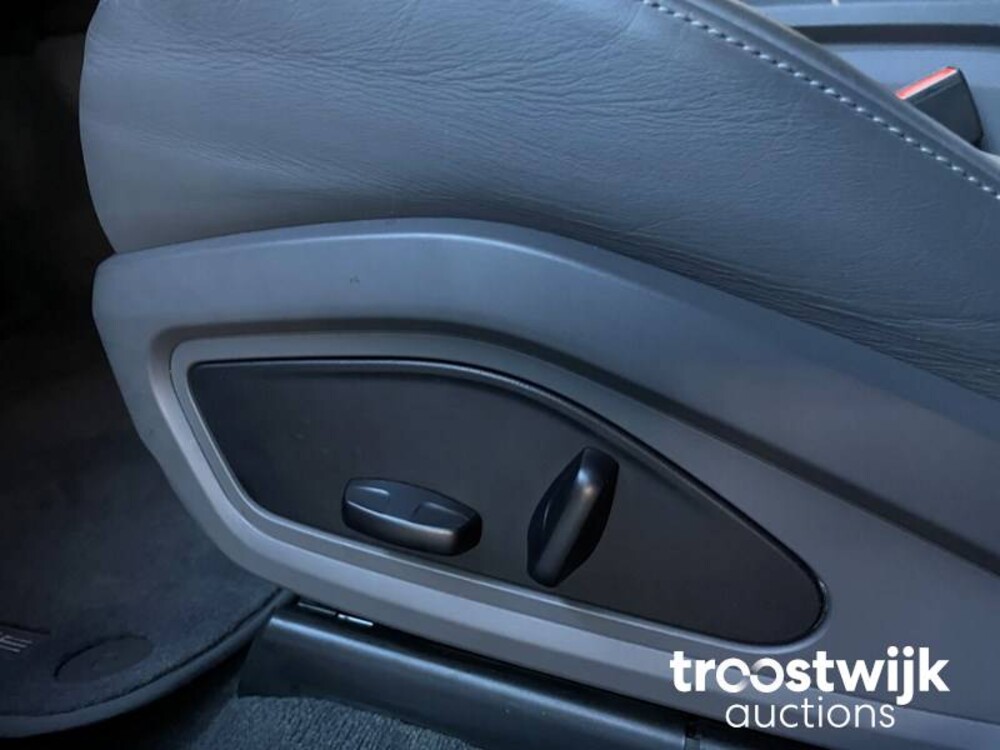 Porsche Taycan 4S Performance 84 kWh Auto