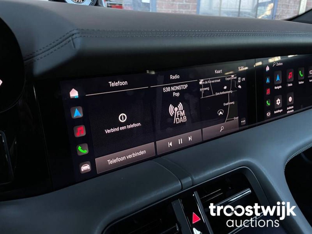 Porsche Taycan 4S Performance 84 kWh Auto