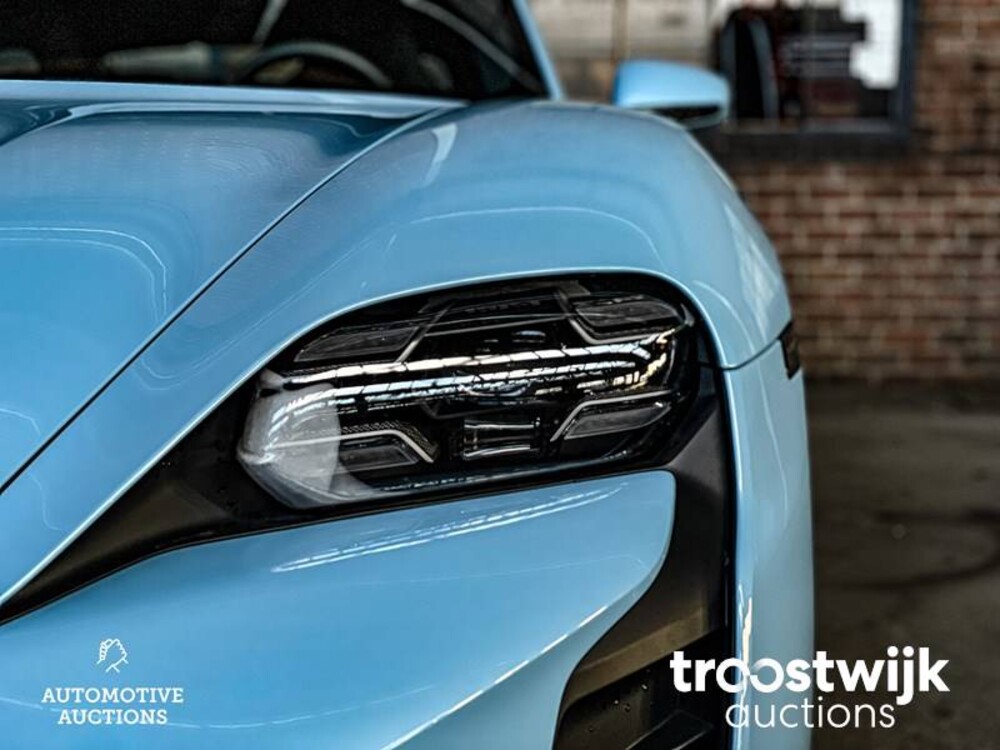 Porsche Taycan 4S Performance 84 kWh Auto