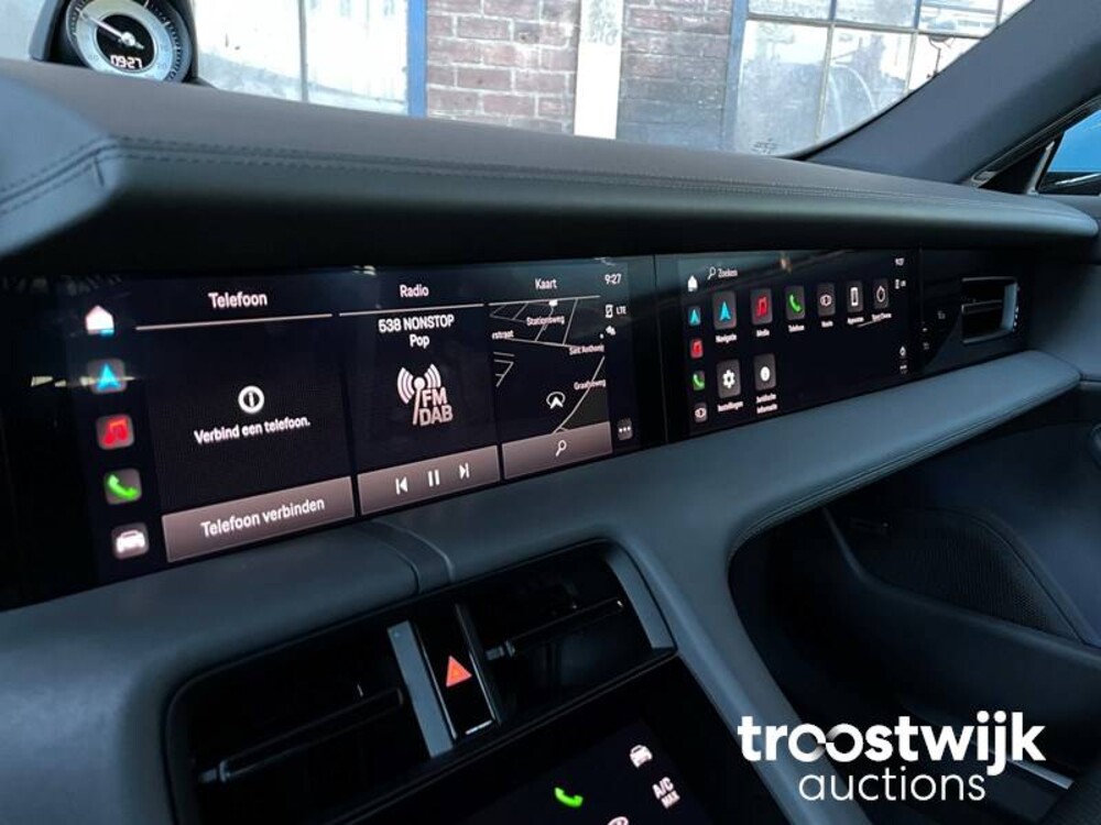 Porsche Taycan 4S Performance 84 kWh Auto