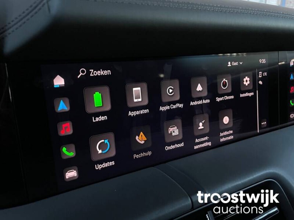 Porsche Taycan 4S Performance 84 kWh Auto