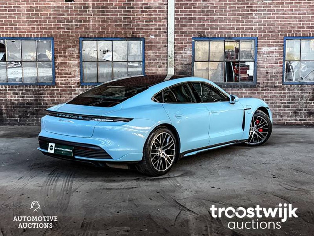 Porsche Taycan 4S Performance 84 kWh Auto