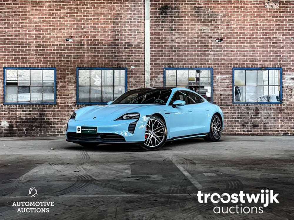 Porsche Taycan 4S Performance 84 kWh Auto