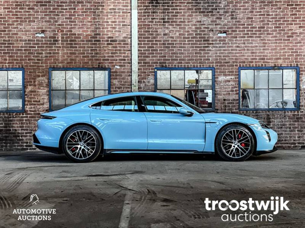Porsche Taycan 4S Performance 84 kWh Auto