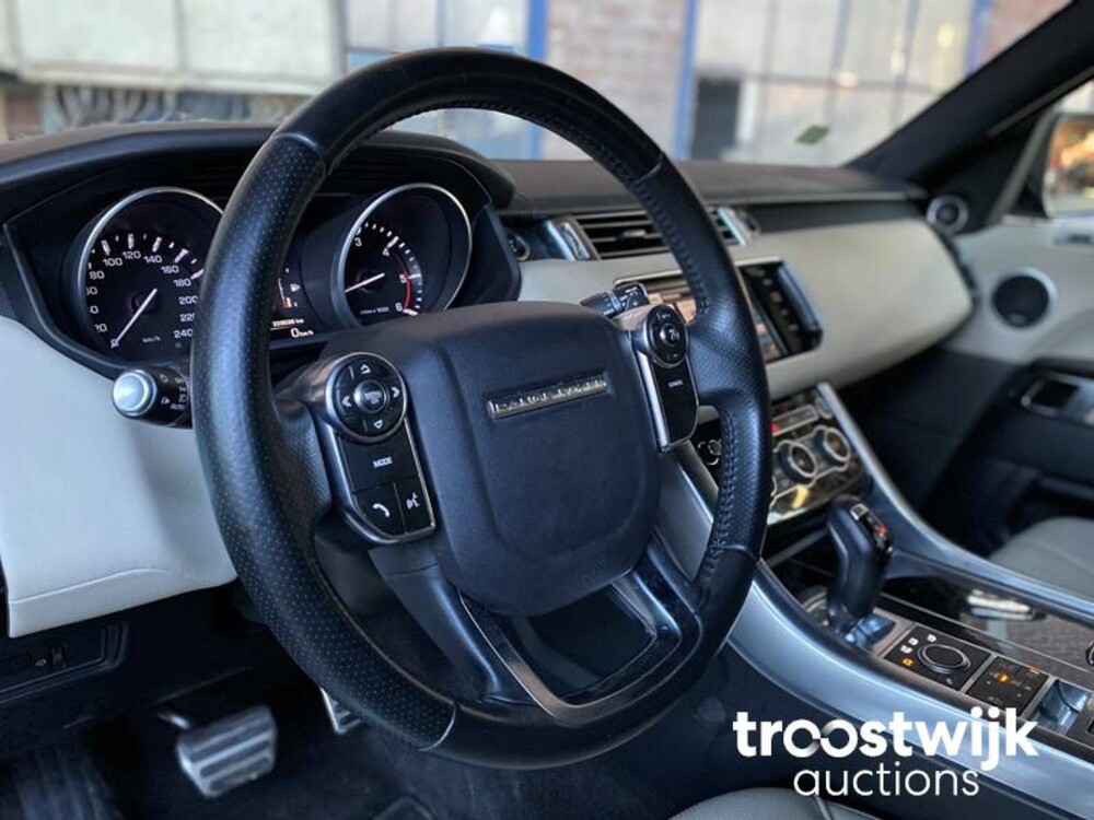 Land Rover Range Rover Sport 3.0 SDV6 Autobiography Auto