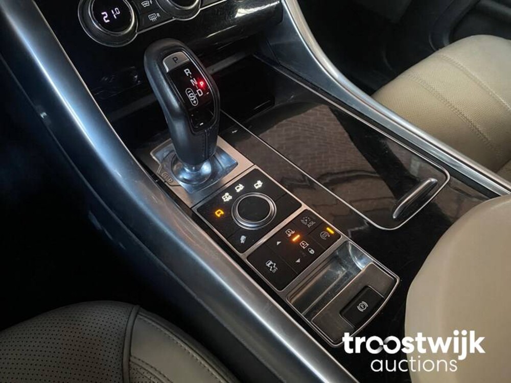 Land Rover Range Rover Sport 3.0 SDV6 Autobiography Auto