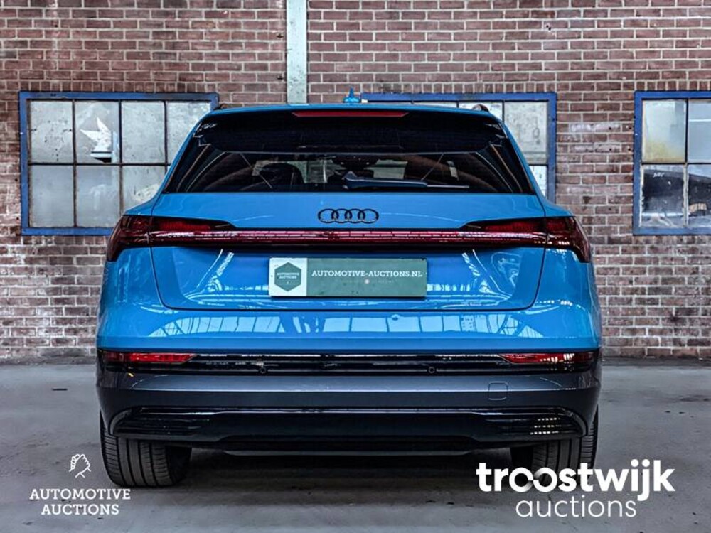 Audi e-tron EDITION ONE 55 Quattro Advanced 95 kWh 215pk 2018 -Orig NL-, XH-842-D