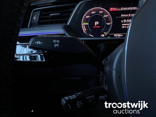 Audi e-tron EDITION ONE 55 Quattro Advanced 95 kWh Car