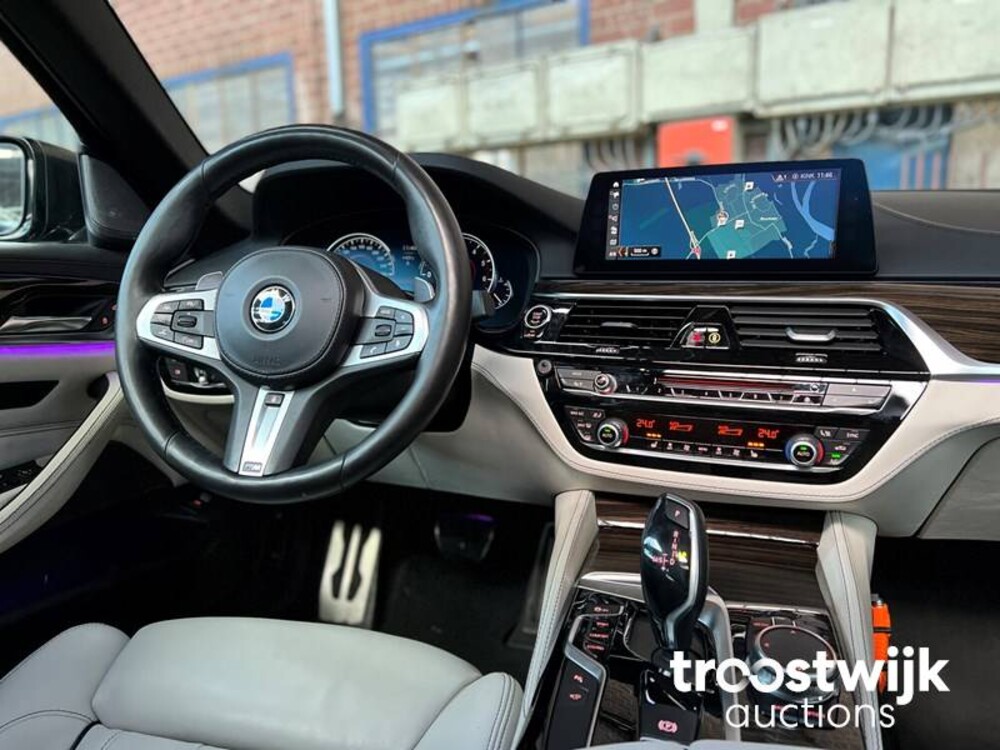 BMW 540i xDrive M-PERFORMANCE M-Sport Auto