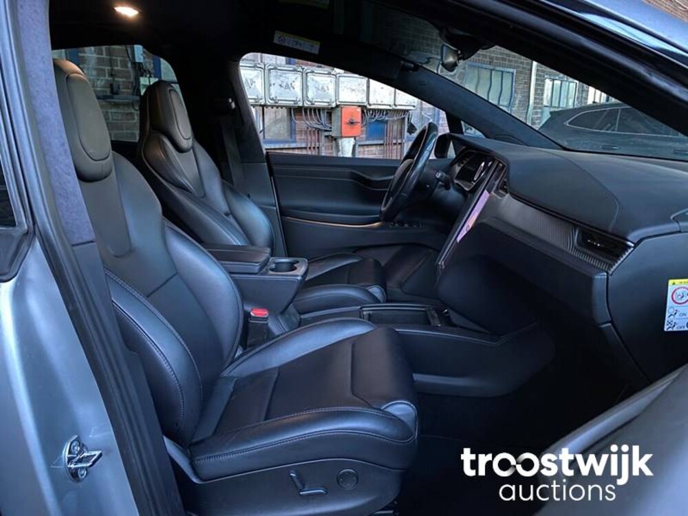 Tesla Model X 100D  417pk 2018, TP-965-P