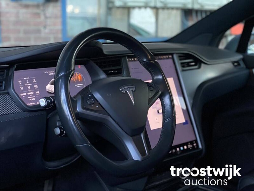 Tesla Model X 100D  417pk 2018, TP-965-P