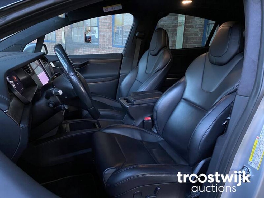Tesla Model X 100D  417pk 2018, TP-965-P