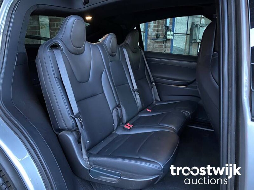 Tesla Model X 100D  417pk 2018, TP-965-P