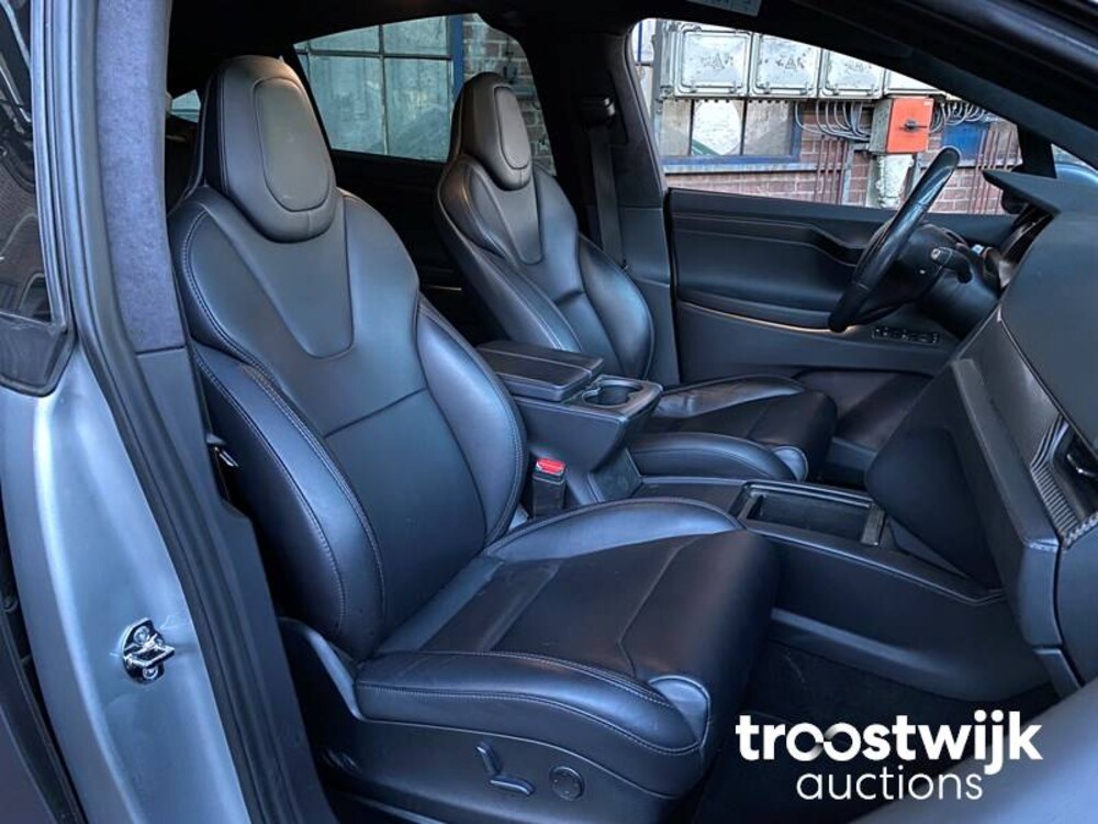 Tesla Model X 100D  417pk 2018, TP-965-P