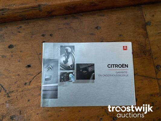 Citroen 2.7 HdiF V6 Exclus. Citroen C6 2.7 V6 Exclusive 204pk 2006, Org NL- 68-SN-KK