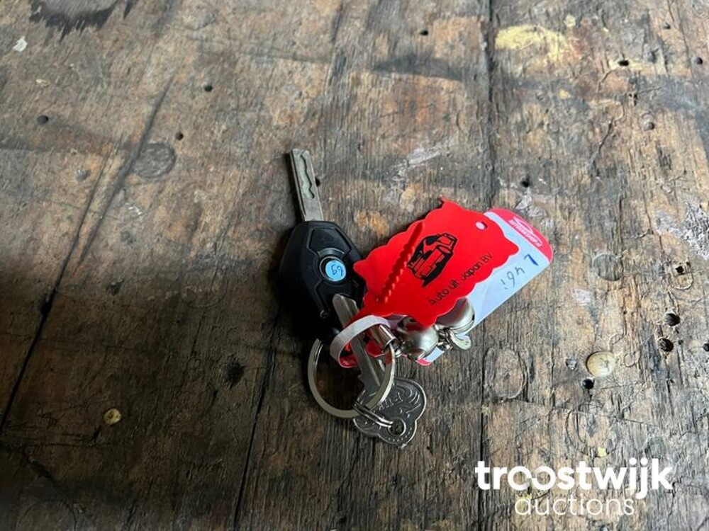 BMW 530i M-Sport E60 231pk 2004 5-serie Auto