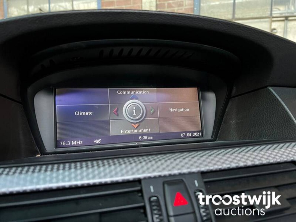 BMW 530i M-Sport E60 231pk 2004 5-serie Auto