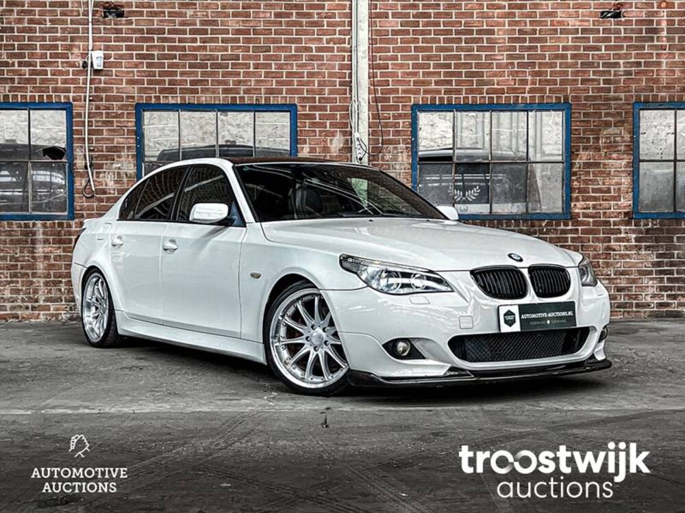 BMW 530i M-Sport E60 231pk 2004 5-serie Auto