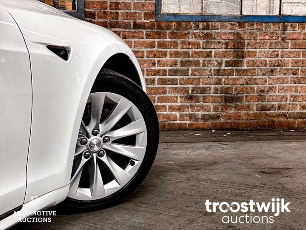 Tesla Model S 75 Base FACELIFT 320pk 2017 -Orig. NL-, RJ-746-J