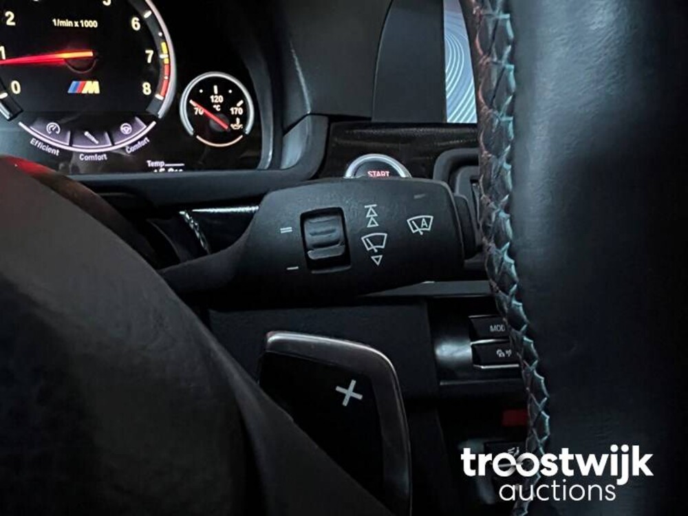 BMW M5 V8 4.4 5-serie Auto