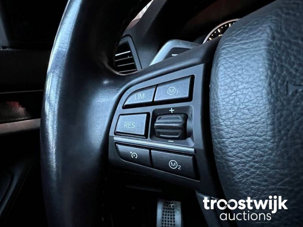 BMW M5 V8 4.4 5-serie Auto