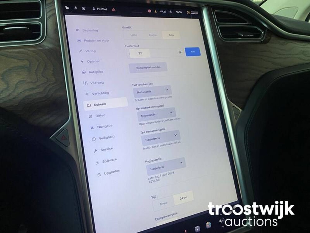 Tesla Model X 90D Base Auto