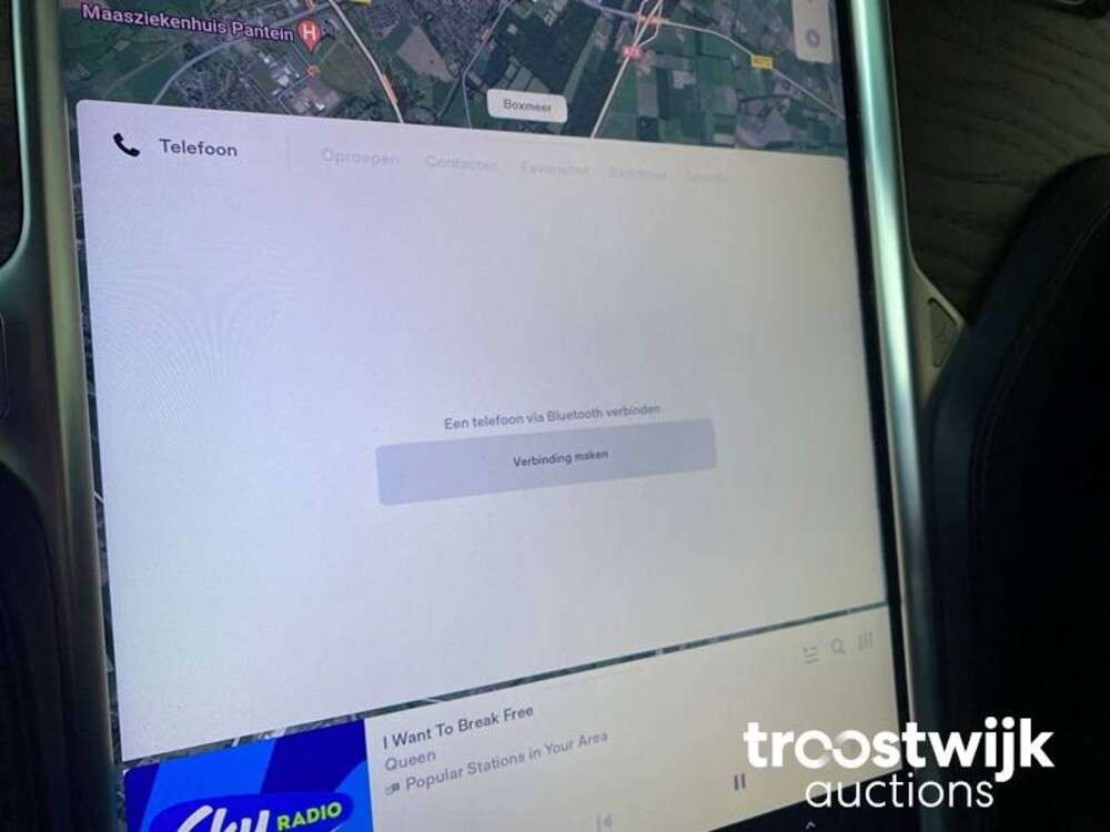 Tesla Model X 90D Base Auto